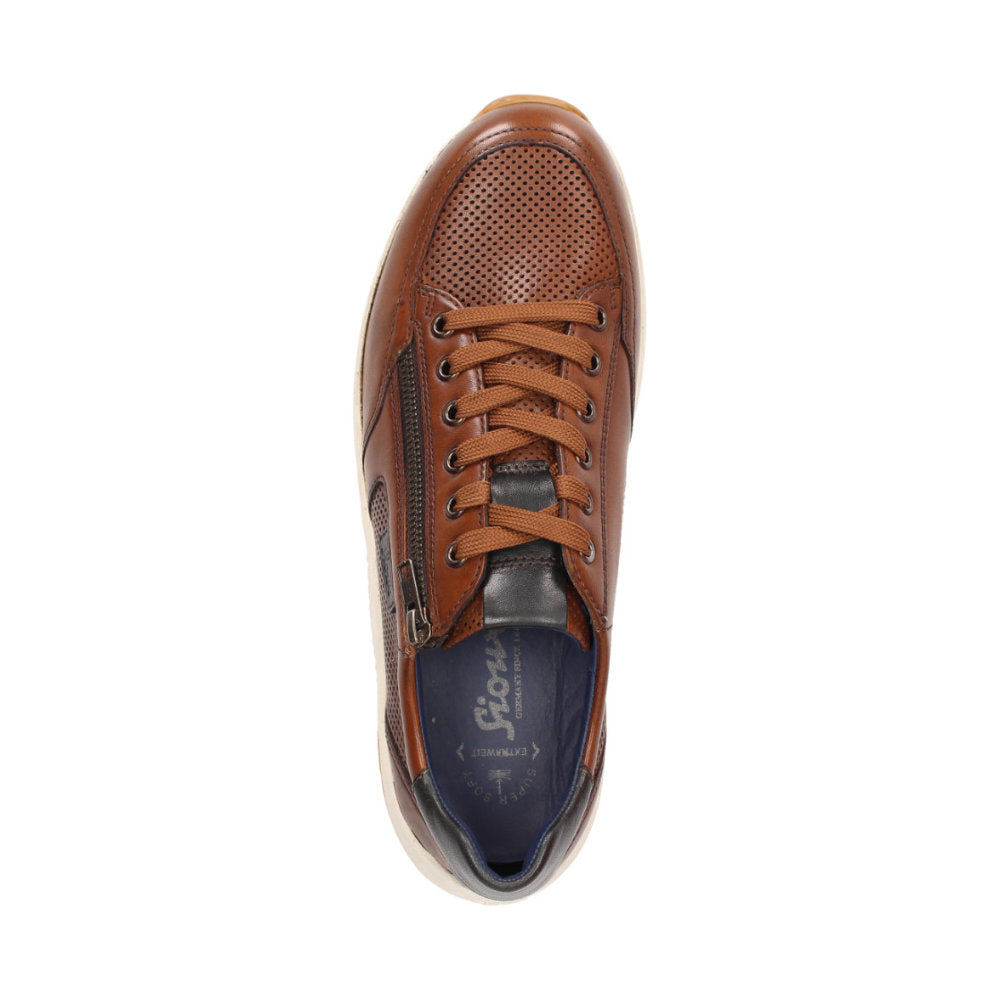 Turibio lace-up showing anatomically shaped removable insole
