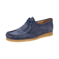 Side view of Tils Grashopper blue calf suede barefoot loafer / mocassin for men showcasing handcrafted calf suede details