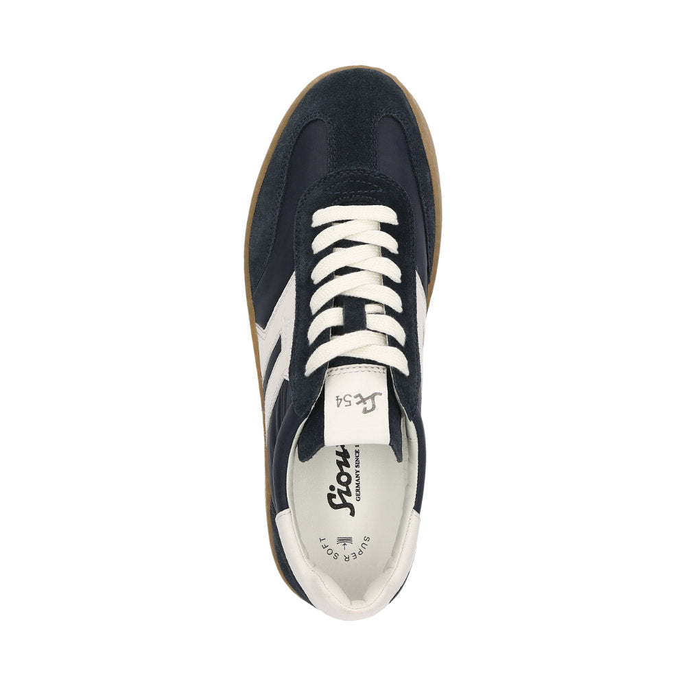 Tedroso-713 Navy Trainers