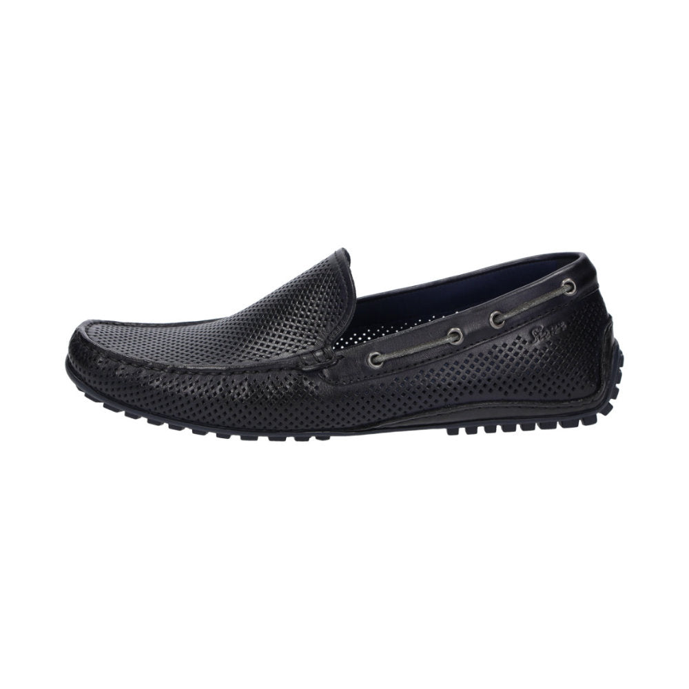 Side view of Carulio navy perforated calf leather driving moccasin for men featuring black pedal-gripping sole curved up at the heel ideal for car drivers