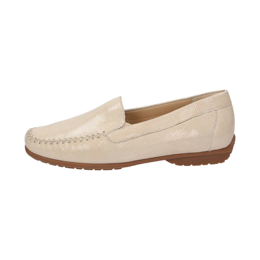 Cream Cortizia women's loafer shoe on a white background showing metal snaffle trim, rubber black sole and Nappa