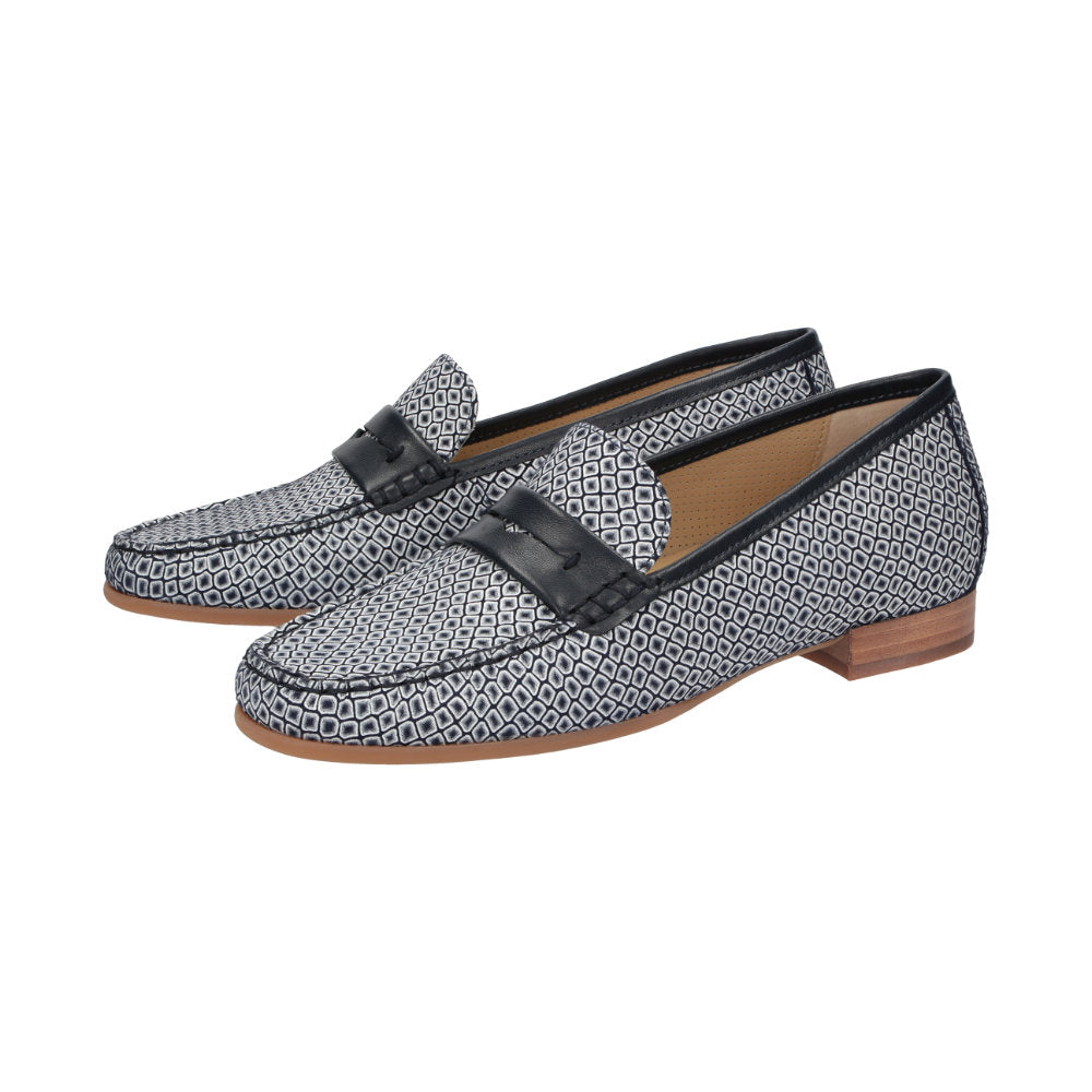 Rosikena-700 Blue Moccasin