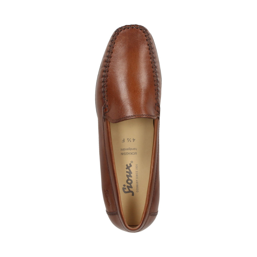 Campina showing calfskin lining and cushioned insole